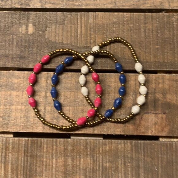 NWT 31 Bits Set of 3 Dot Bracelets - Picture 3 of 5